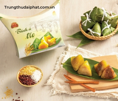 Bánh Ú Tro Đậu Đỏ (12 cái/hộp)
